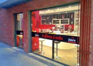 Εγκατάσταση Βιτρίνας